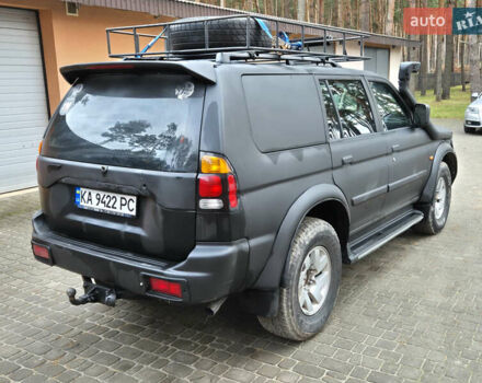 Черный Мицубиси Паджеро Спорт, объемом двигателя 2.97 л и пробегом 375 тыс. км за 6450 $, фото 5 на Automoto.ua