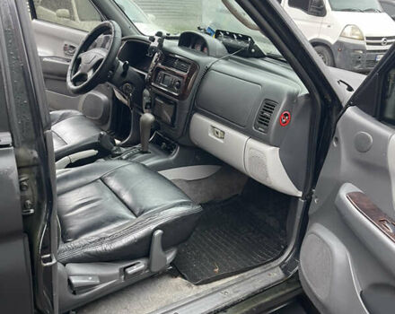 Черный Мицубиси Паджеро Спорт, объемом двигателя 3 л и пробегом 300 тыс. км за 5300 $, фото 11 на Automoto.ua