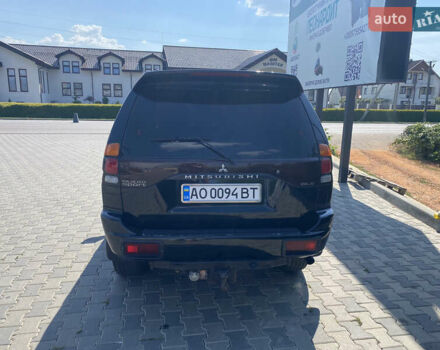 Черный Мицубиси Паджеро Спорт, объемом двигателя 2.97 л и пробегом 408 тыс. км за 7200 $, фото 4 на Automoto.ua
