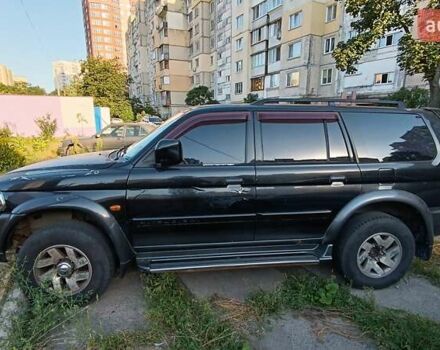 Черный Мицубиси Паджеро Спорт, объемом двигателя 3 л и пробегом 230 тыс. км за 7500 $, фото 3 на Automoto.ua