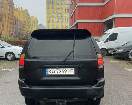 Черный Мицубиси Паджеро Спорт, объемом двигателя 3 л и пробегом 300 тыс. км за 5300 $, фото 3 на Automoto.ua