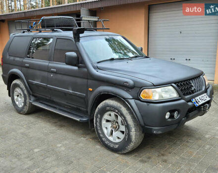 Черный Мицубиси Паджеро Спорт, объемом двигателя 2.97 л и пробегом 375 тыс. км за 6450 $, фото 8 на Automoto.ua