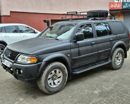 Черный Мицубиси Паджеро Спорт, объемом двигателя 2.97 л и пробегом 375 тыс. км за 6450 $, фото 1 на Automoto.ua