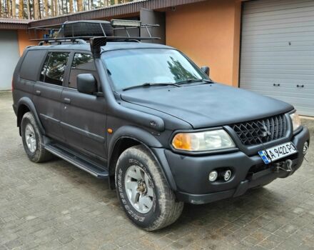 Чорний Міцубісі Паджеро Спорт, об'ємом двигуна 3 л та пробігом 375 тис. км за 6450 $, фото 5 на Automoto.ua