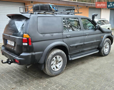 Черный Мицубиси Паджеро Спорт, объемом двигателя 2.97 л и пробегом 375 тыс. км за 6450 $, фото 4 на Automoto.ua