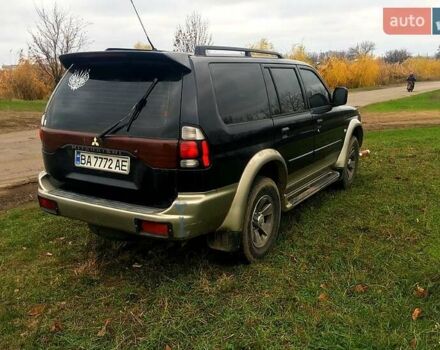 Черный Мицубиси Паджеро Спорт, объемом двигателя 3 л и пробегом 383 тыс. км за 7000 $, фото 3 на Automoto.ua