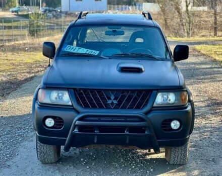 Черный Мицубиси Паджеро Спорт, объемом двигателя 2.5 л и пробегом 239 тыс. км за 2950 $, фото 3 на Automoto.ua