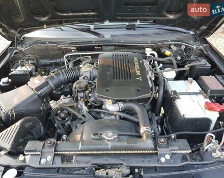 Черный Мицубиси Паджеро Спорт, объемом двигателя 3 л и пробегом 176 тыс. км за 8950 $, фото 39 на Automoto.ua