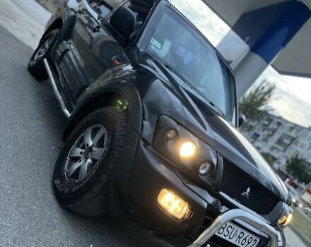 Чорний Міцубісі Паджеро Спорт, об'ємом двигуна 3.2 л та пробігом 200 тис. км за 3700 $, фото 1 на Automoto.ua