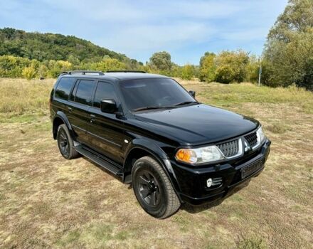 Черный Мицубиси Паджеро Спорт, объемом двигателя 3 л и пробегом 250 тыс. км за 8300 $, фото 1 на Automoto.ua