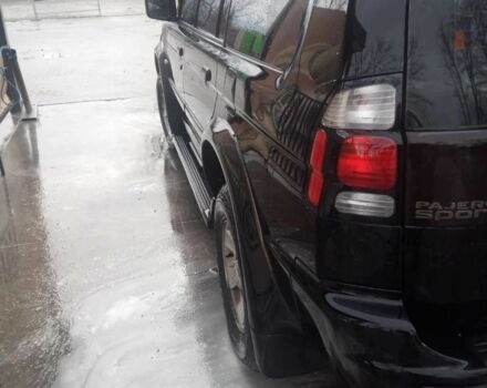 Чорний Міцубісі Паджеро Спорт, об'ємом двигуна 2.5 л та пробігом 209 тис. км за 8300 $, фото 2 на Automoto.ua