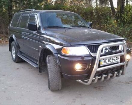 Чорний Міцубісі Паджеро Спорт, об'ємом двигуна 2.97 л та пробігом 215 тис. км за 7500 $, фото 20 на Automoto.ua