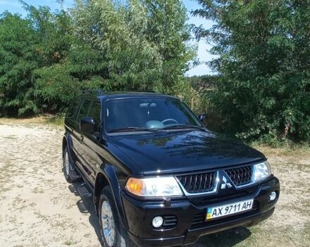 Чорний Міцубісі Паджеро Спорт, об'ємом двигуна 0 л та пробігом 150 тис. км за 9000 $, фото 2 на Automoto.ua