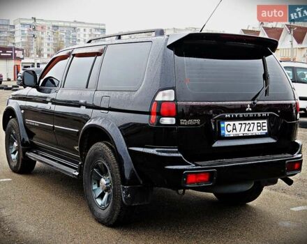 Чорний Міцубісі Паджеро Спорт, об'ємом двигуна 2.97 л та пробігом 181 тис. км за 8500 $, фото 3 на Automoto.ua