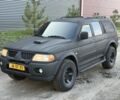 Чорний Міцубісі Паджеро Спорт, об'ємом двигуна 0 л та пробігом 300 тис. км за 3700 $, фото 1 на Automoto.ua