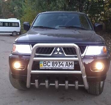 Чорний Міцубісі Паджеро Спорт, об'ємом двигуна 2.97 л та пробігом 215 тис. км за 7500 $, фото 9 на Automoto.ua