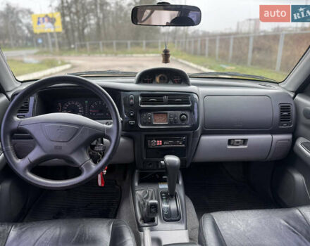 Черный Мицубиси Паджеро Спорт, объемом двигателя 3 л и пробегом 240 тыс. км за 8500 $, фото 7 на Automoto.ua