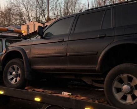 Черный Мицубиси Паджеро Спорт, объемом двигателя 3 л и пробегом 390 тыс. км за 3000 $, фото 4 на Automoto.ua