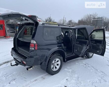 Чорний Міцубісі Паджеро Спорт, об'ємом двигуна 2.5 л та пробігом 175 тис. км за 10999 $, фото 51 на Automoto.ua