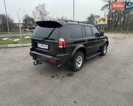 Черный Мицубиси Паджеро Спорт, объемом двигателя 3 л и пробегом 240 тыс. км за 8500 $, фото 3 на Automoto.ua