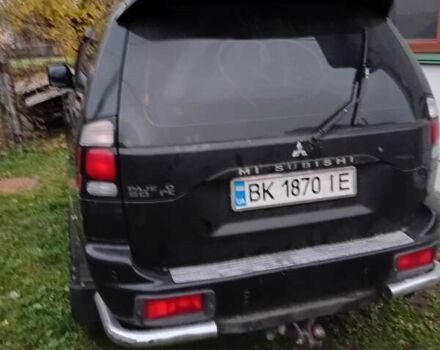 Чорний Міцубісі Паджеро Спорт, об'ємом двигуна 2.97 л та пробігом 230 тис. км за 9500 $, фото 9 на Automoto.ua
