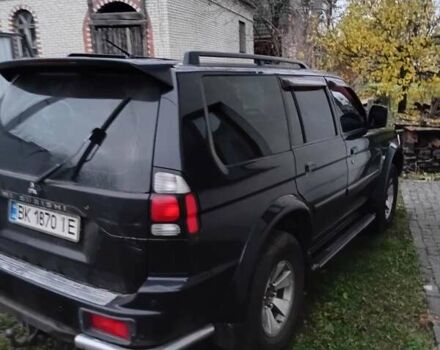 Чорний Міцубісі Паджеро Спорт, об'ємом двигуна 2.97 л та пробігом 230 тис. км за 9500 $, фото 6 на Automoto.ua