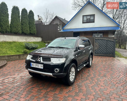 Чорний Міцубісі Паджеро Спорт, об'ємом двигуна 2.48 л та пробігом 200 тис. км за 13500 $, фото 9 на Automoto.ua
