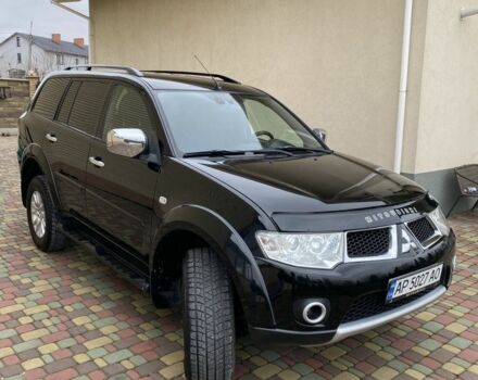 Черный Мицубиси Паджеро Спорт, объемом двигателя 2.5 л и пробегом 154 тыс. км за 13850 $, фото 3 на Automoto.ua