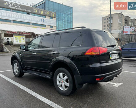 Черный Мицубиси Паджеро Спорт, объемом двигателя 2.5 л и пробегом 219 тыс. км за 12000 $, фото 4 на Automoto.ua