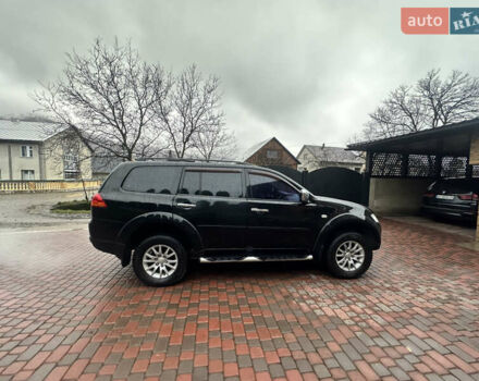 Чорний Міцубісі Паджеро Спорт, об'ємом двигуна 2.48 л та пробігом 200 тис. км за 13500 $, фото 7 на Automoto.ua