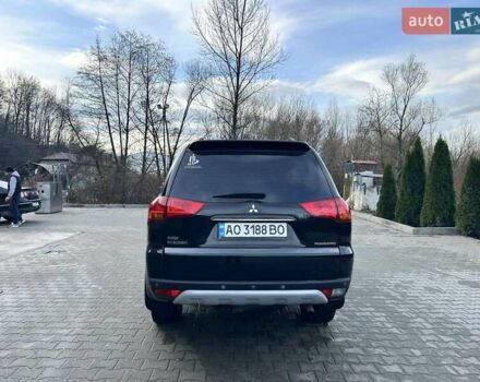 Чорний Міцубісі Паджеро Спорт, об'ємом двигуна 2.48 л та пробігом 245 тис. км за 12500 $, фото 9 на Automoto.ua