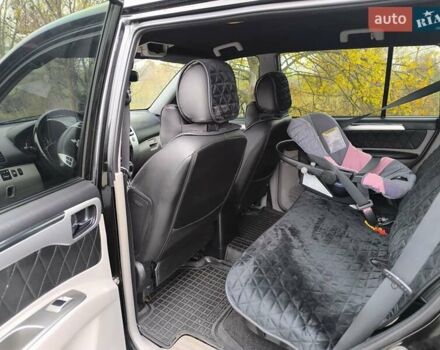 Черный Мицубиси Паджеро Спорт, объемом двигателя 2.48 л и пробегом 233 тыс. км за 13100 $, фото 10 на Automoto.ua