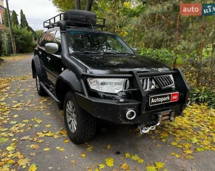 Мицубиси Паджеро Спорт 2010 в Киеве на Automoto.ua Черный Мицубиси Паджеро Спорт, объемом двигателя 2.5 л и пробегом 334 тыс. км за 13790 $, фото 3 на Automoto.ua