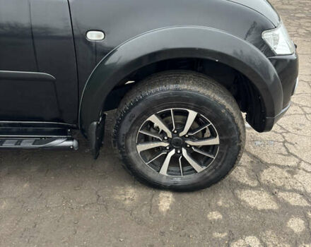 Черный Мицубиси Паджеро Спорт, объемом двигателя 2.5 л и пробегом 316 тыс. км за 10400 $, фото 4 на Automoto.ua