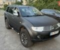 Чорний Міцубісі Паджеро Спорт, об'ємом двигуна 2.5 л та пробігом 250 тис. км за 14000 $, фото 1 на Automoto.ua