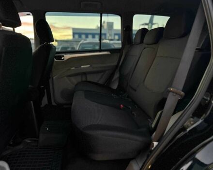 Чорний Міцубісі Паджеро Спорт, об'ємом двигуна 2.5 л та пробігом 197 тис. км за 12990 $, фото 13 на Automoto.ua