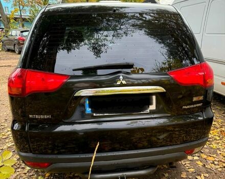 Міцубісі Паджеро Спорт 2011 у Києві на Automoto.ua Чорний Міцубісі Паджеро Спорт, об'ємом двигуна 2.5 л та пробігом 208 тис. км за 13000 $, фото 5 на Automoto.ua