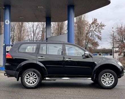 Черный Мицубиси Паджеро Спорт, объемом двигателя 2.5 л и пробегом 219 тыс. км за 12200 $, фото 8 на Automoto.ua