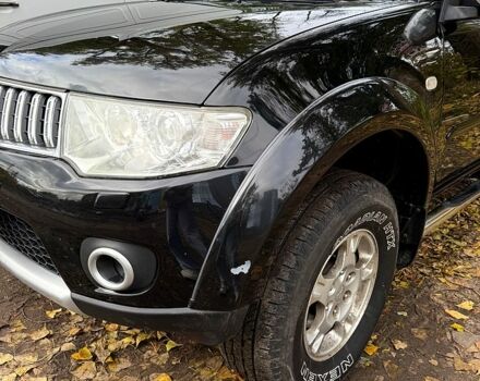 Міцубісі Паджеро Спорт 2011 у Києві на Automoto.ua Чорний Міцубісі Паджеро Спорт, об'ємом двигуна 2.5 л та пробігом 208 тис. км за 13000 $, фото 2 на Automoto.ua
