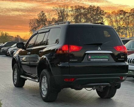 Чорний Міцубісі Паджеро Спорт, об'ємом двигуна 2.5 л та пробігом 197 тис. км за 12990 $, фото 3 на Automoto.ua