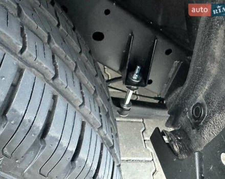 Міцубісі Паджеро Спорт 2011 у Одесі на Automoto.ua Чорний Міцубісі Паджеро Спорт, об'ємом двигуна 2.5 л та пробігом 96 тис. км за 18000 $, фото 11 на Automoto.ua