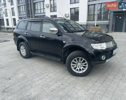 Черный Мицубиси Паджеро Спорт, объемом двигателя 2.48 л и пробегом 221 тыс. км за 15000 $, фото 3 на Automoto.ua