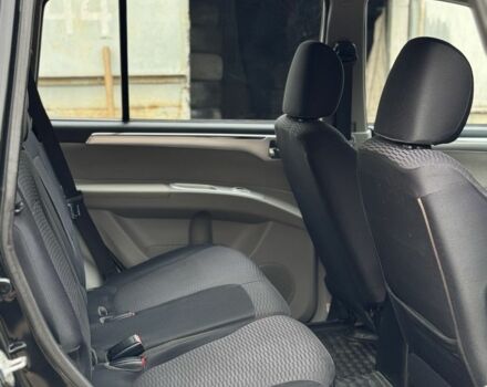 Черный Мицубиси Паджеро Спорт, объемом двигателя 2.5 л и пробегом 219 тыс. км за 12200 $, фото 18 на Automoto.ua