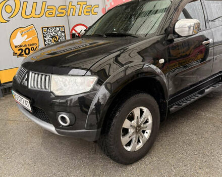 Чорний Міцубісі Паджеро Спорт, об'ємом двигуна 2.48 л та пробігом 225 тис. км за 14799 $, фото 16 на Automoto.ua