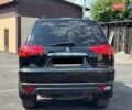 Чорний Міцубісі Паджеро Спорт, об'ємом двигуна 2.48 л та пробігом 199 тис. км за 14200 $, фото 11 на Automoto.ua