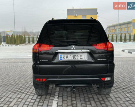 Черный Мицубиси Паджеро Спорт, объемом двигателя 2.5 л и пробегом 295 тыс. км за 13200 $, фото 24 на Automoto.ua