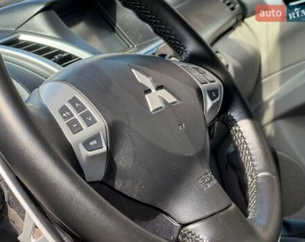 Чорний Міцубісі Паджеро Спорт, об'ємом двигуна 2.48 л та пробігом 199 тис. км за 14200 $, фото 26 на Automoto.ua