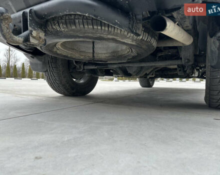 Черный Мицубиси Паджеро Спорт, объемом двигателя 2.5 л и пробегом 295 тыс. км за 13200 $, фото 46 на Automoto.ua