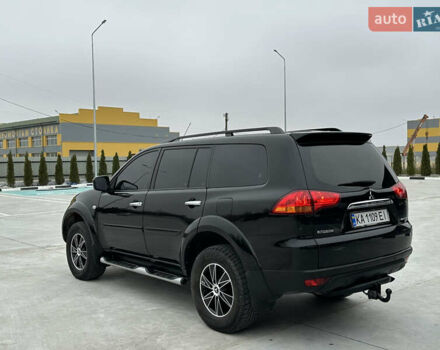 Черный Мицубиси Паджеро Спорт, объемом двигателя 2.5 л и пробегом 295 тыс. км за 13200 $, фото 10 на Automoto.ua