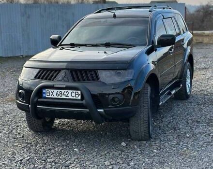 Чорний Міцубісі Паджеро Спорт, об'ємом двигуна 2.5 л та пробігом 139 тис. км за 15500 $, фото 2 на Automoto.ua